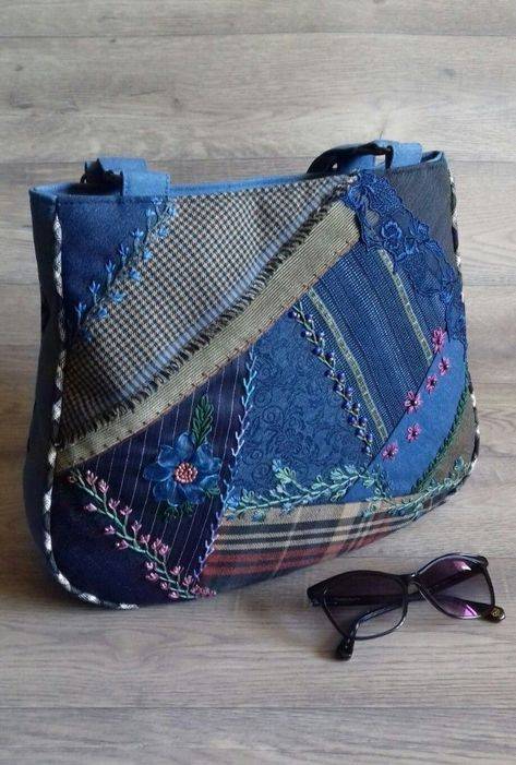 bolsa com retalho de tecido jeans